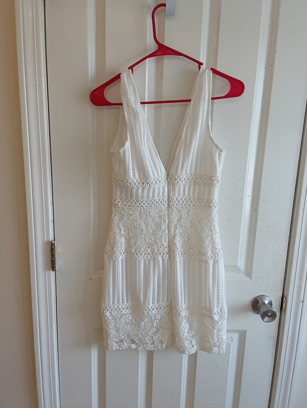 Forever 21 White Lace V-Neck Mini Dress - Picture 6 of 9